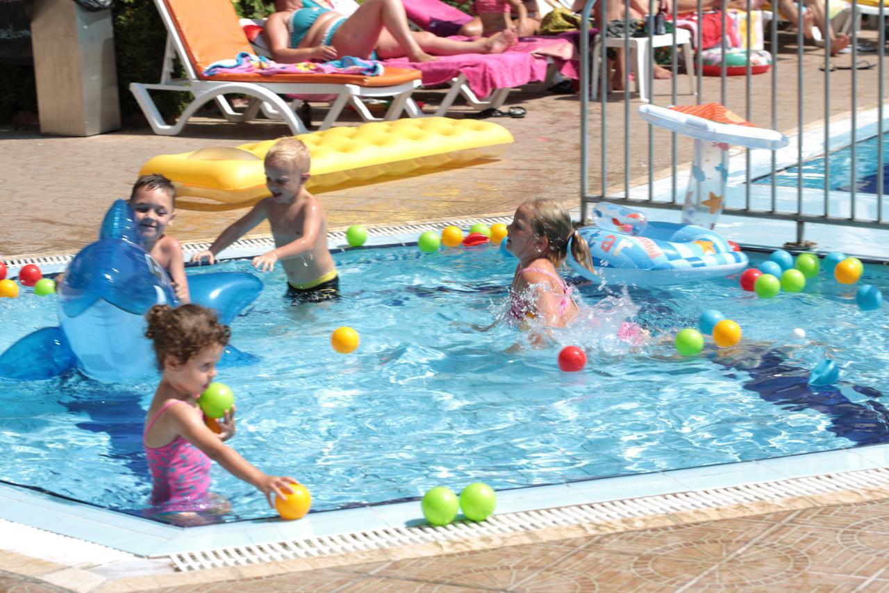 Club Turquoise Apart Мармарис Екстериор снимка