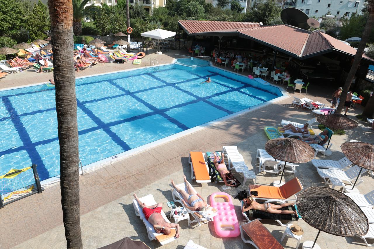 Club Turquoise Apart Мармарис Екстериор снимка
