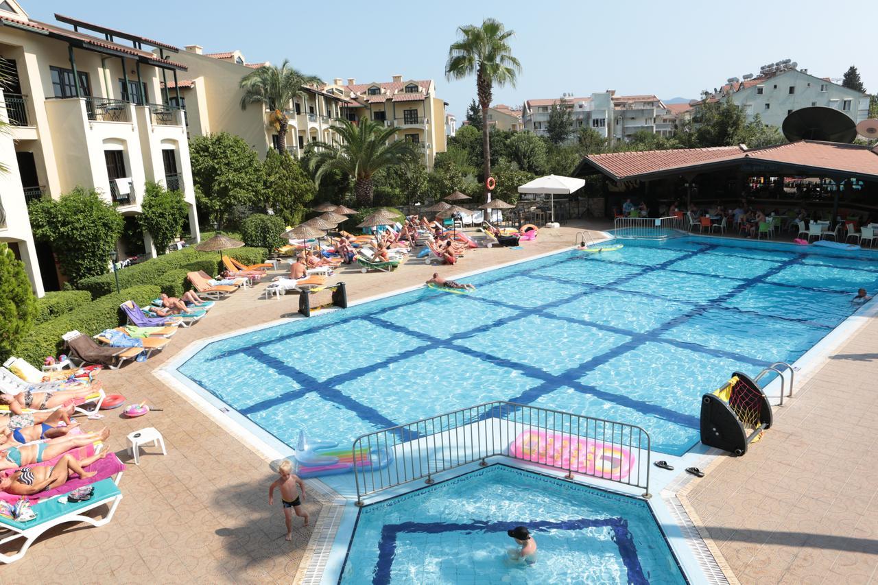Club Turquoise Apart Мармарис Екстериор снимка