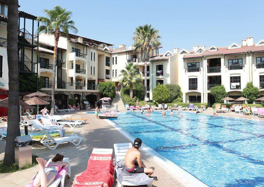 Club Turquoise Apart Мармарис Екстериор снимка
