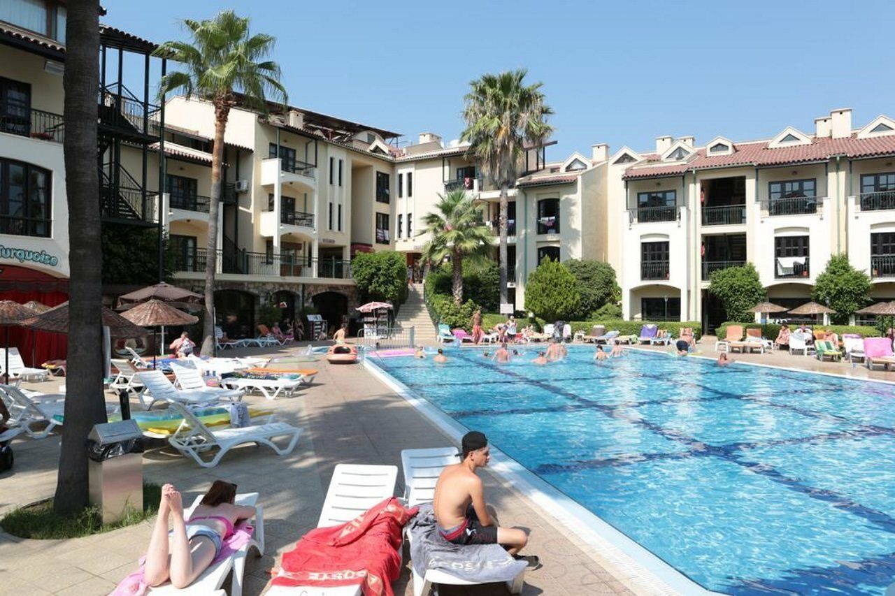Club Turquoise Apart Мармарис Екстериор снимка